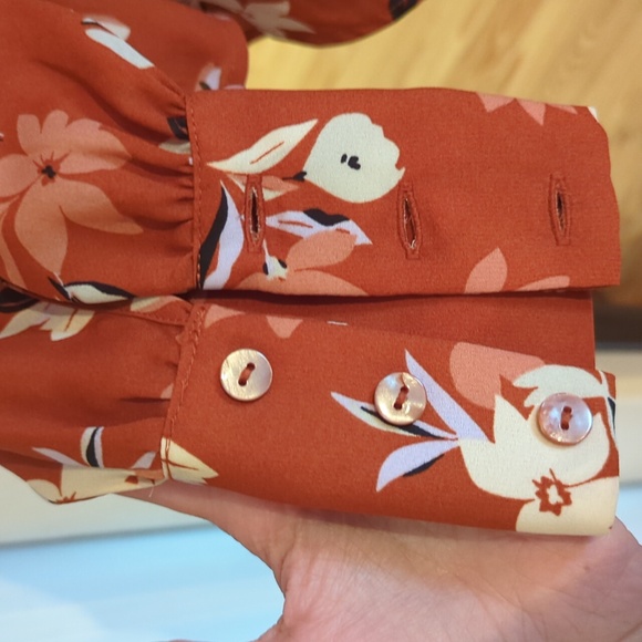 Anne Taylor Factory Blouse - Picture 3 of 3